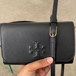 Tory black Crossbody 🖤